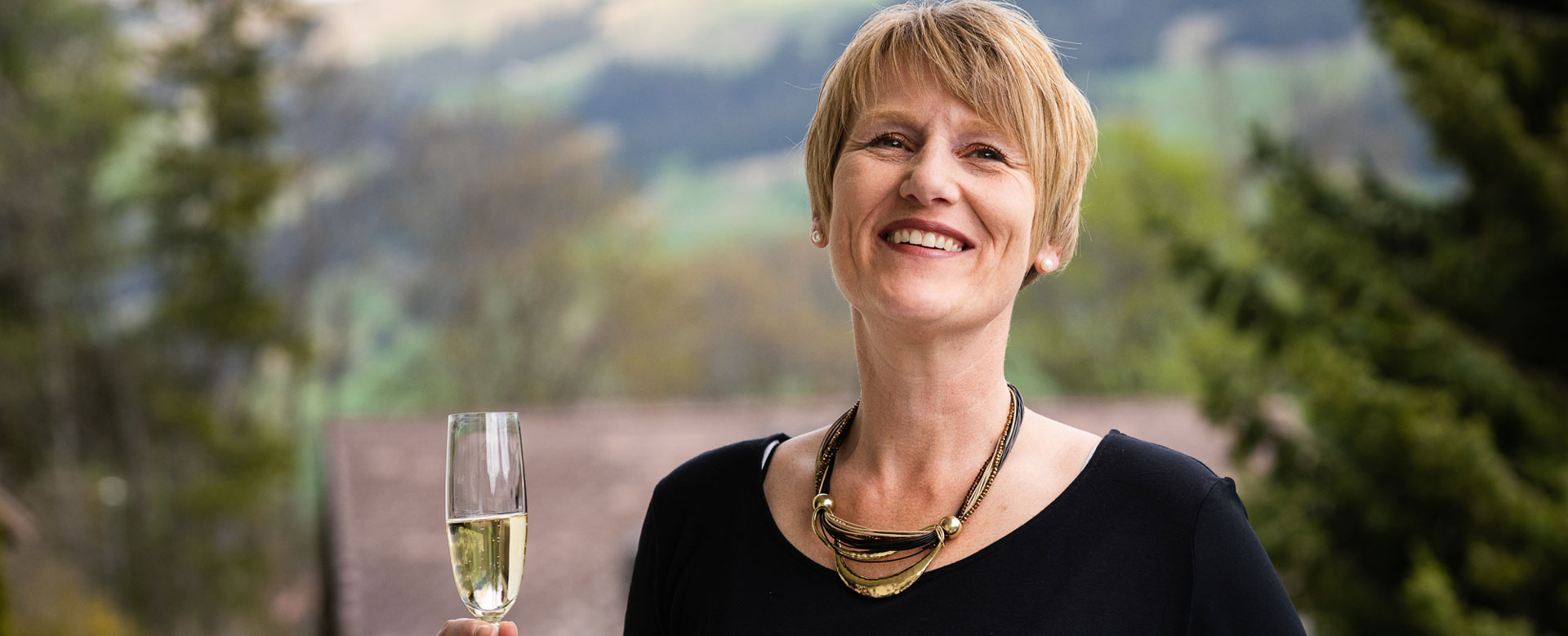 Testimonials Champagne Life is better with bubbles